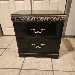 Nightstand 