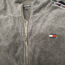 Tommy Hilfiger XL Women Hoodie Sweather😃