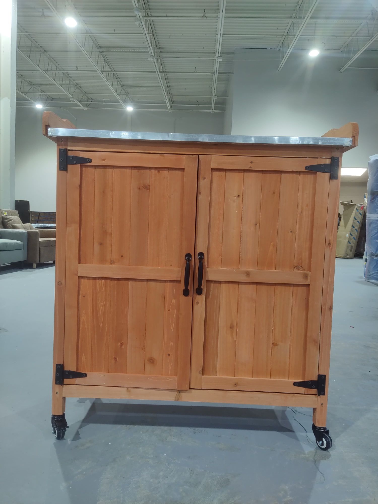 New Outdoors Wooden Rolling Cart