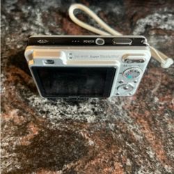 Sony Cyber-shot DSC-W120 digital camera Nice