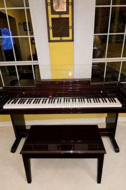 Kurzweil / Young Chang Mark 10W Digital Piano + Bench – Working