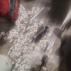 Multiple Various Pipe Fittings And Acessorys 