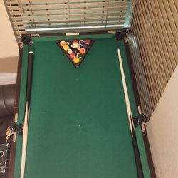1990's Mini Pool Table