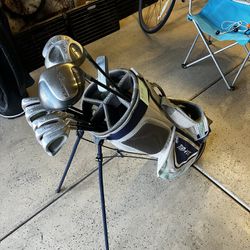 Ladies OVERSIZED Right Handed Golf Clubs $95