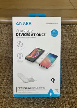 ** ANKER POWERWAVE 10 DUAL CHARGER **