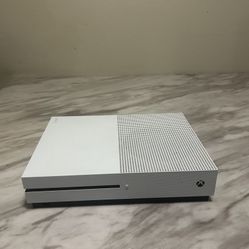 Xbox One S (power Cord,Hdmi,controller)