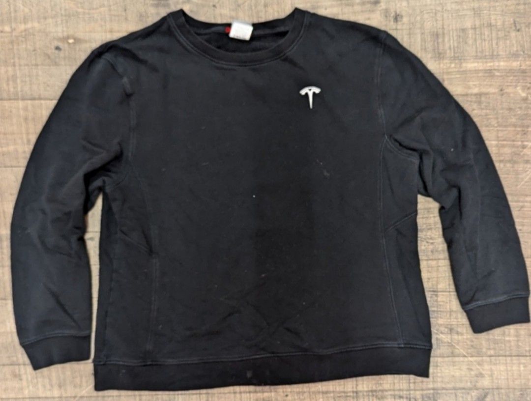 Unisex Tesla size Extra large black crew neck sweatshirt
