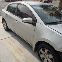 Nissan Sentra 2010
