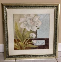 Beautiful flowers wall art