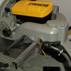 Dewalt tile Saw 