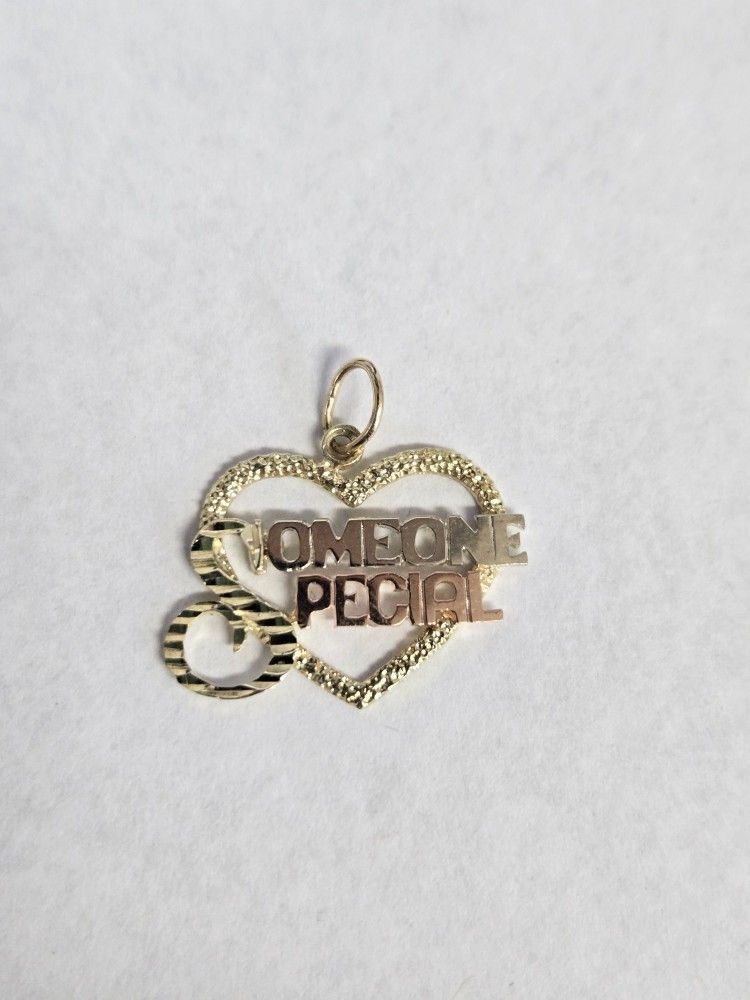 14kt Gold "Someone Special" Charm
