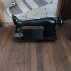 Singer Sewing Machine Head