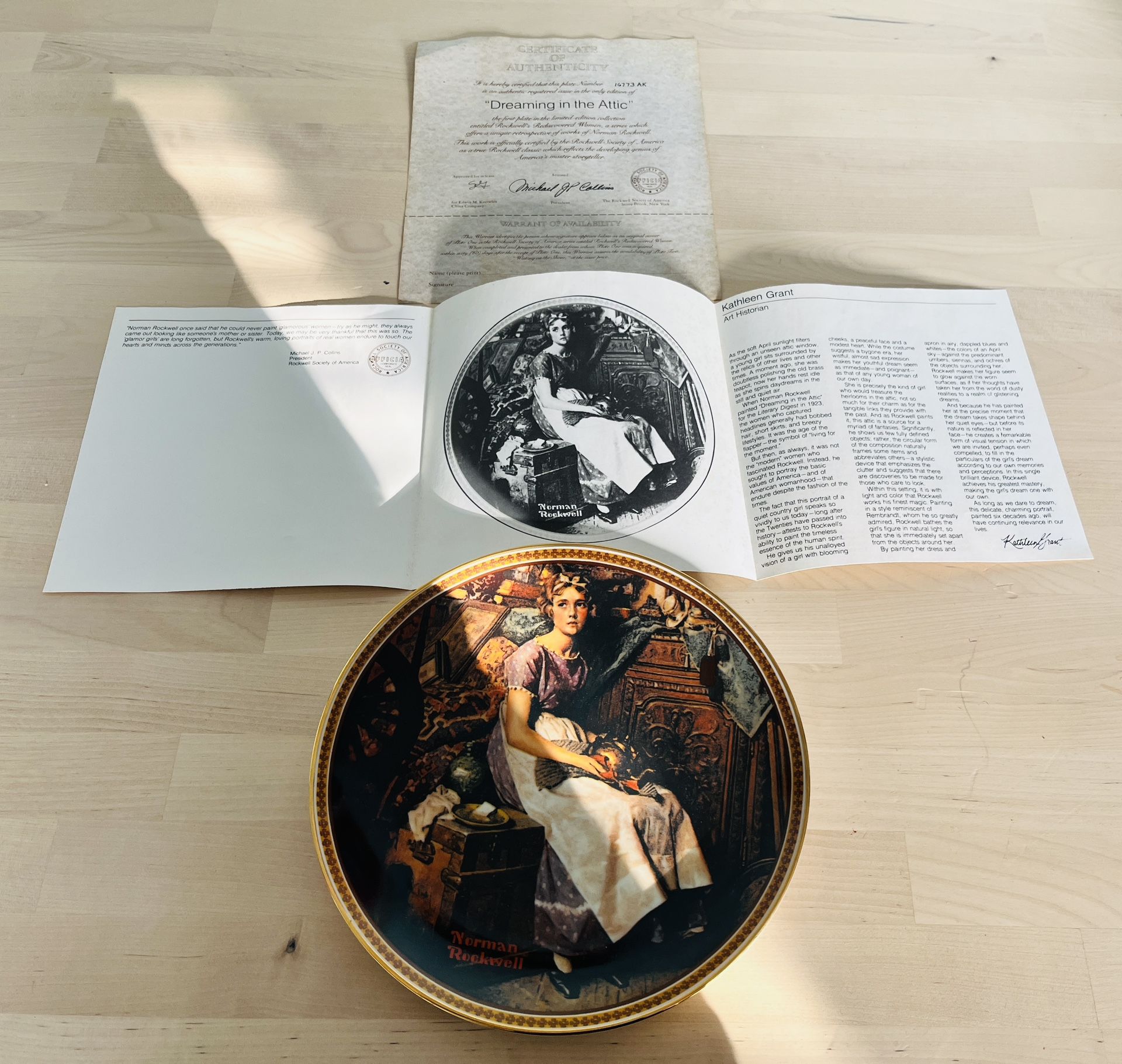 New Vintage Norman Rockwell “ Dreaming In The Attic” Certified Authentic Plate 16773AK