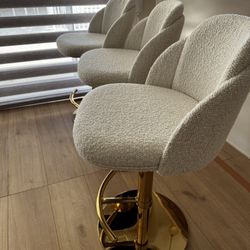Bar Stools (almost Brand New)