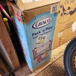 Graco Pack And Play And Sleep Pad