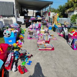 Yard Sale Sunday Only July 27 2122 Speck Dr Holiday 34691 6am Until dark