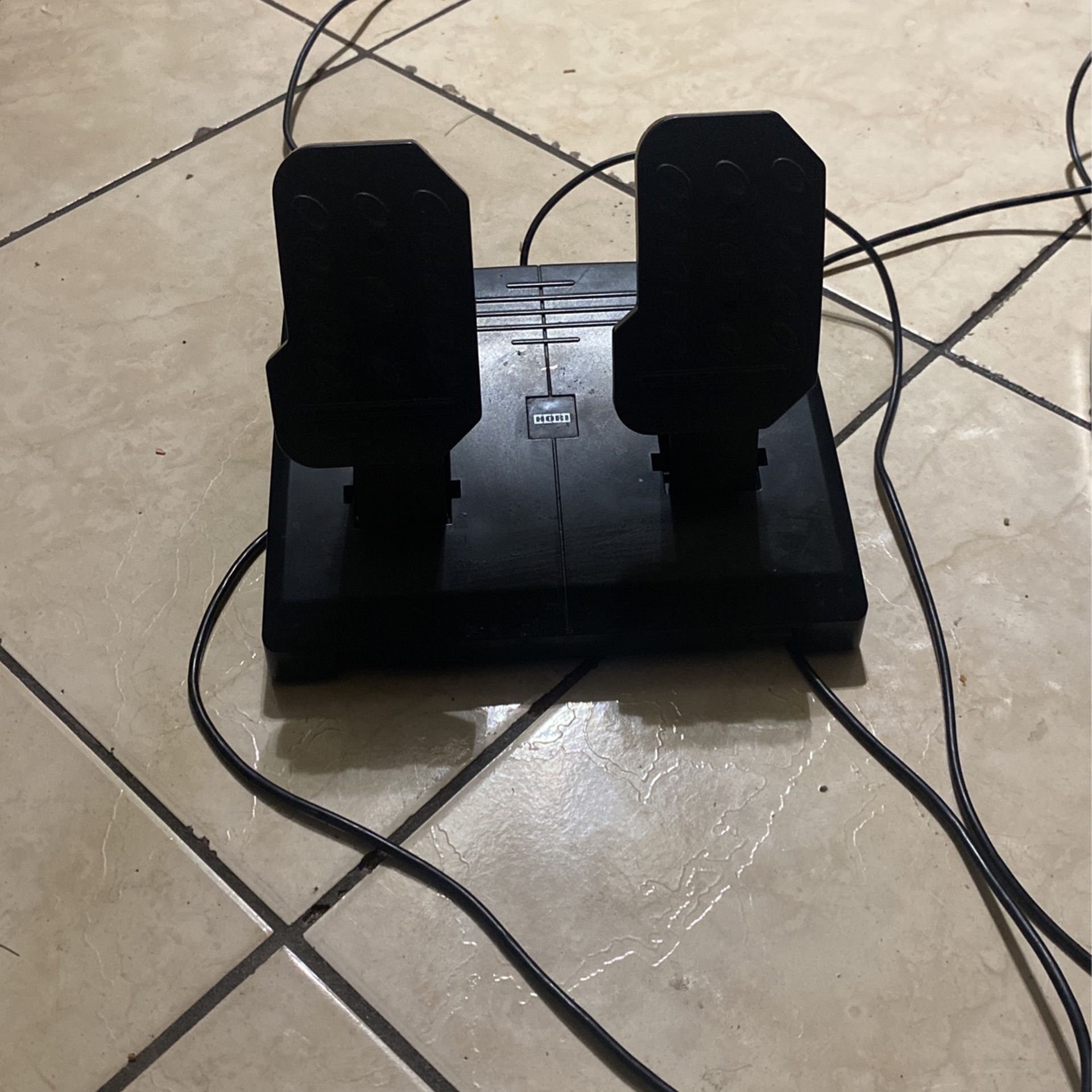 PS4 steering wheel