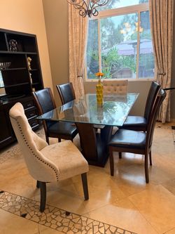 Glass dining table set