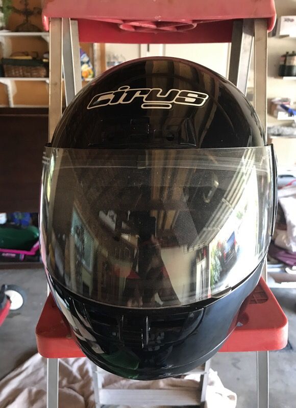 Motorcycle helmet