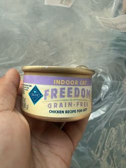 Blue Buffalo Freedom Chicken - Alimento húmedo para gatos adultos, sin granos, 3 onzas, 23 unidades