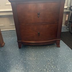 Solid Wood 2-Drawer Nightstand
