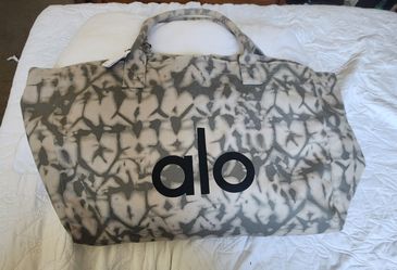 Alo yoga