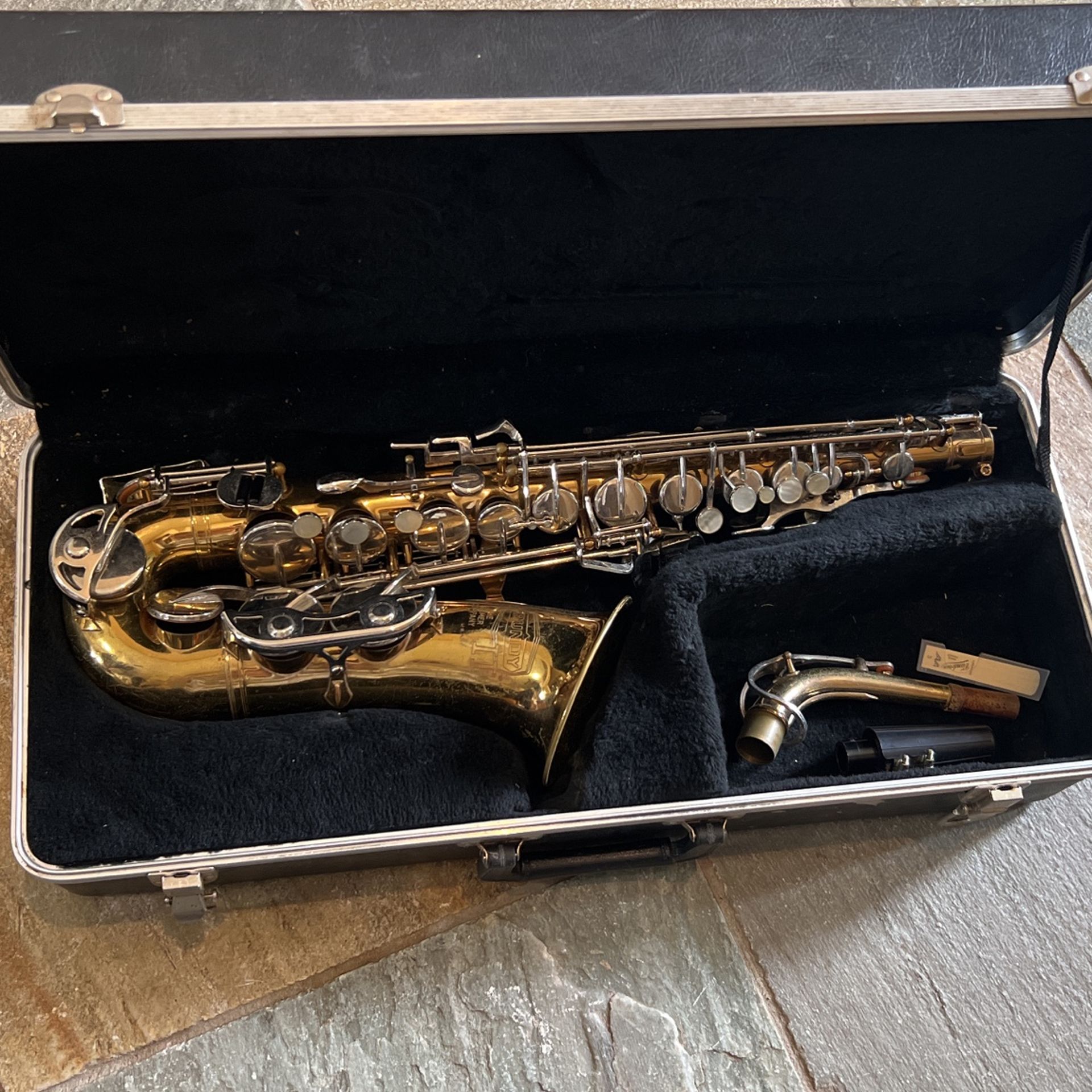 Selmer Bundy Alto Saxophone 
