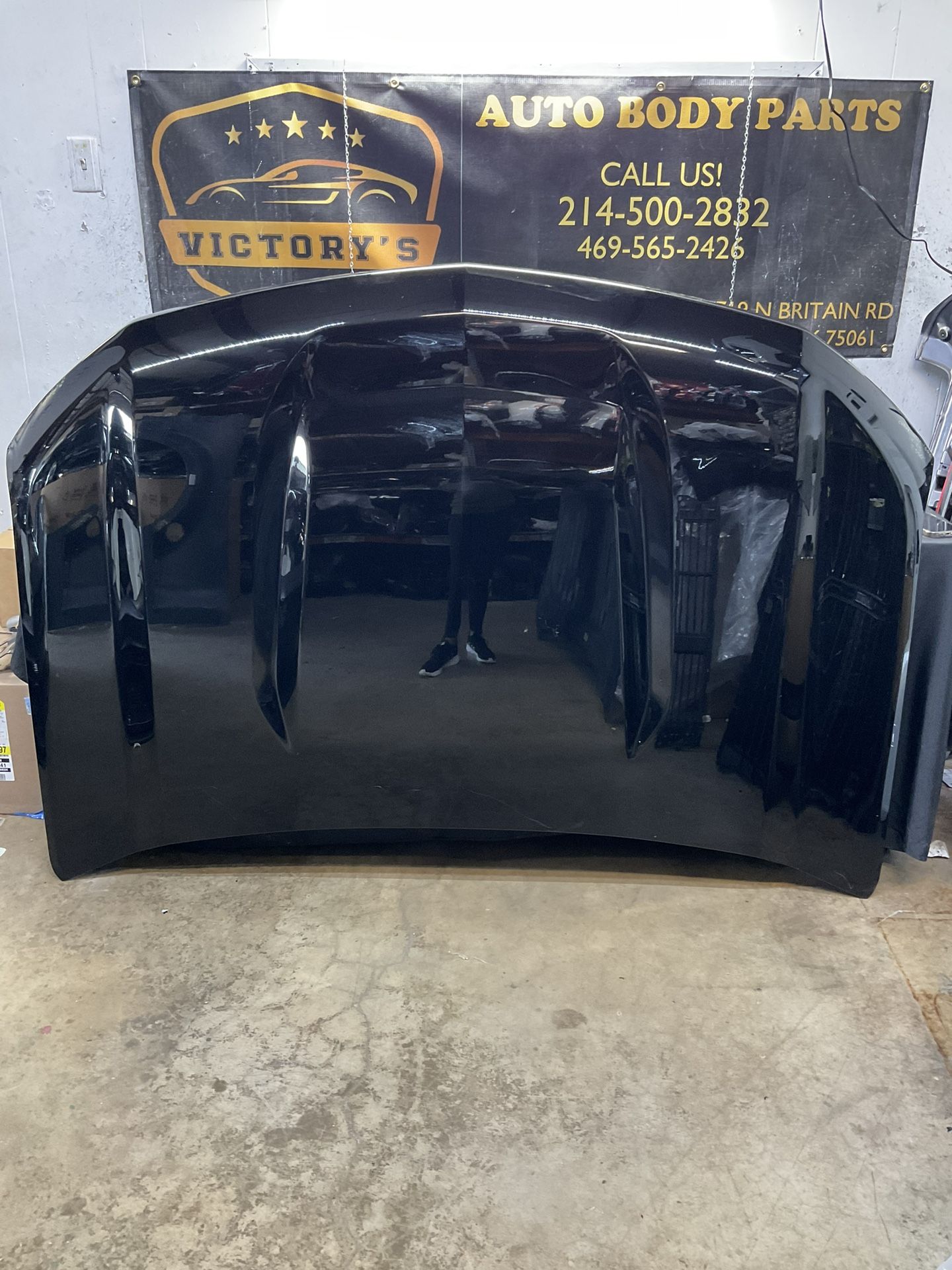 CHEVY SILVERADO 1500 HOOD 2019-2023 oem