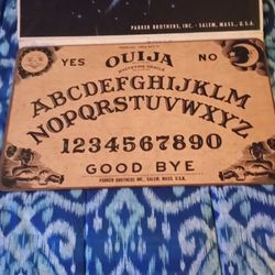 1974 Parker Brothers Ouija Board W Box