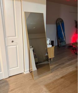 Mirror gold frame