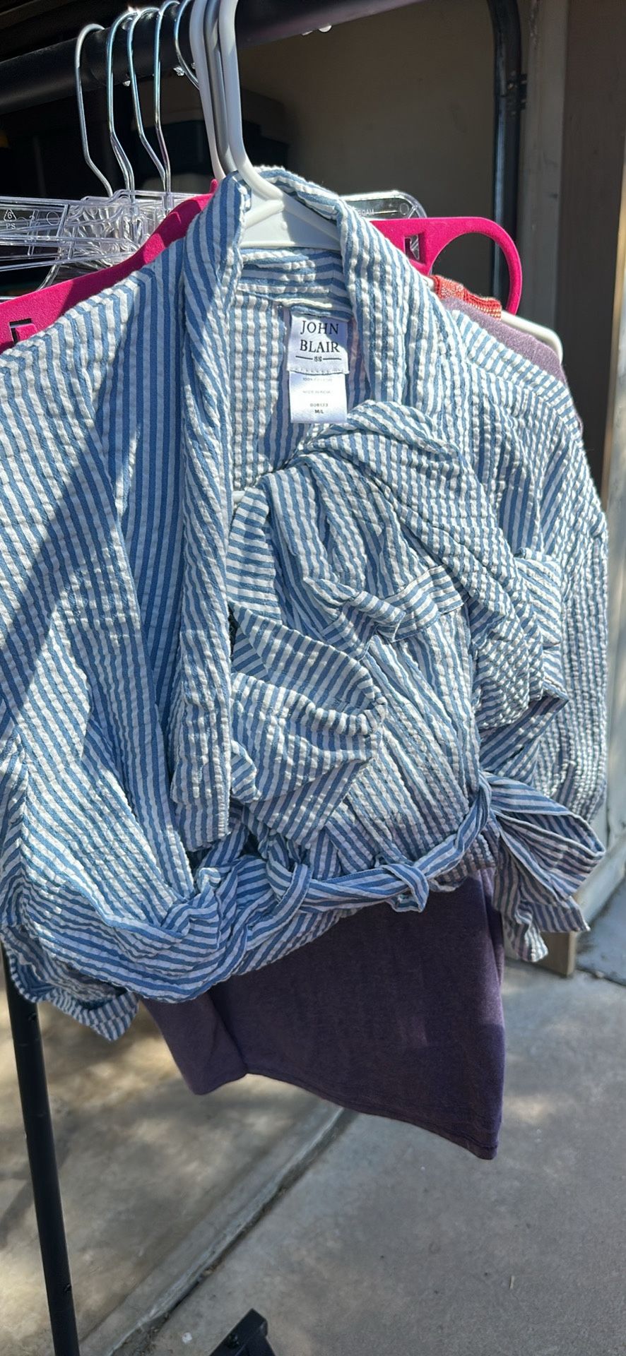 Women’s Size Medium Clothing You Are Buying The Box Of Clothes