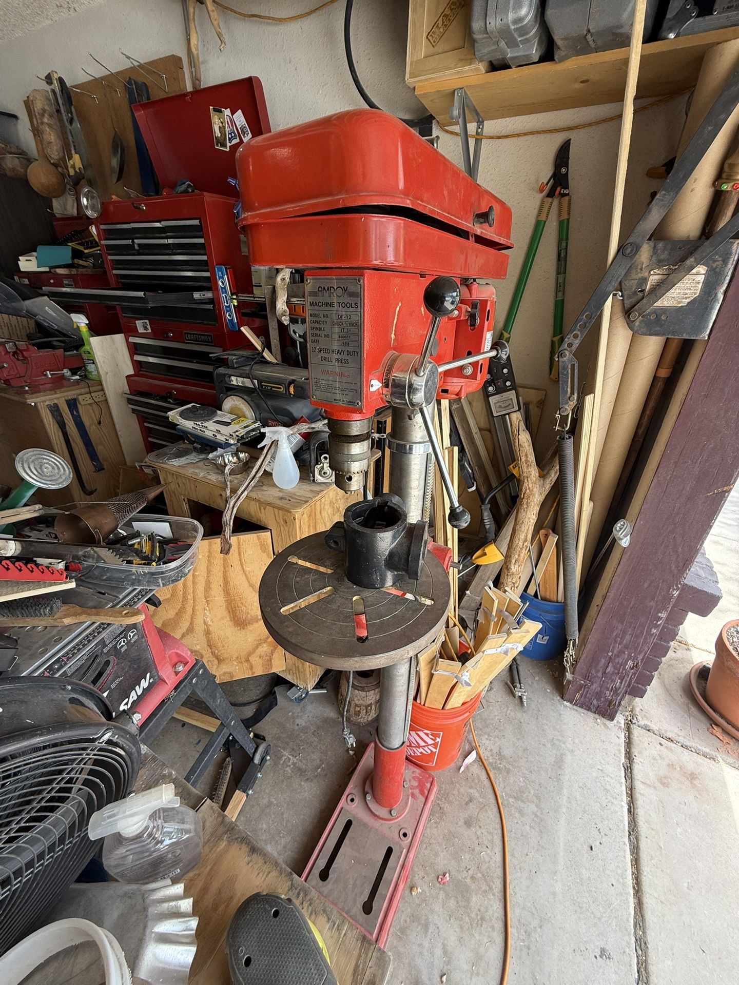 Standing Drill presses