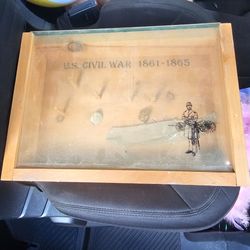 U.S. Civil War Wooden Box Display with 2 U.S. Brass Pins