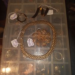 4 Peices Of Vintage MONET Stamped Jewelry
