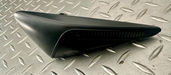 Tesla Left Front Fender Camera /Turn Signal
