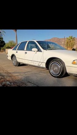 Classic Chevy Caprice wire hup caps
