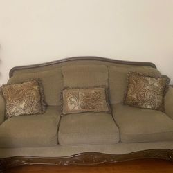 Sofa x2