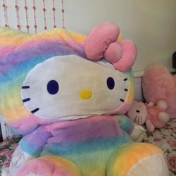 Huge Hello Kitty 