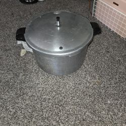 Pressure Cooker 
