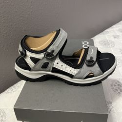 Women’s ecco Yucatán Sandal Size (39) 8-8.5M