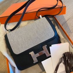 Authentic HERMES Constance 24 Handbag 