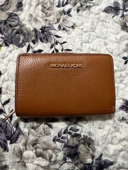 Micheal kors wallet