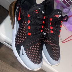 Nikes Air Max 270