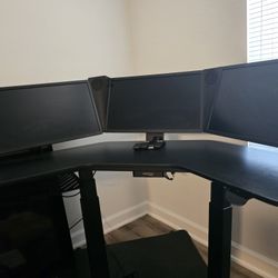 3 Screen Montior SmartDesk