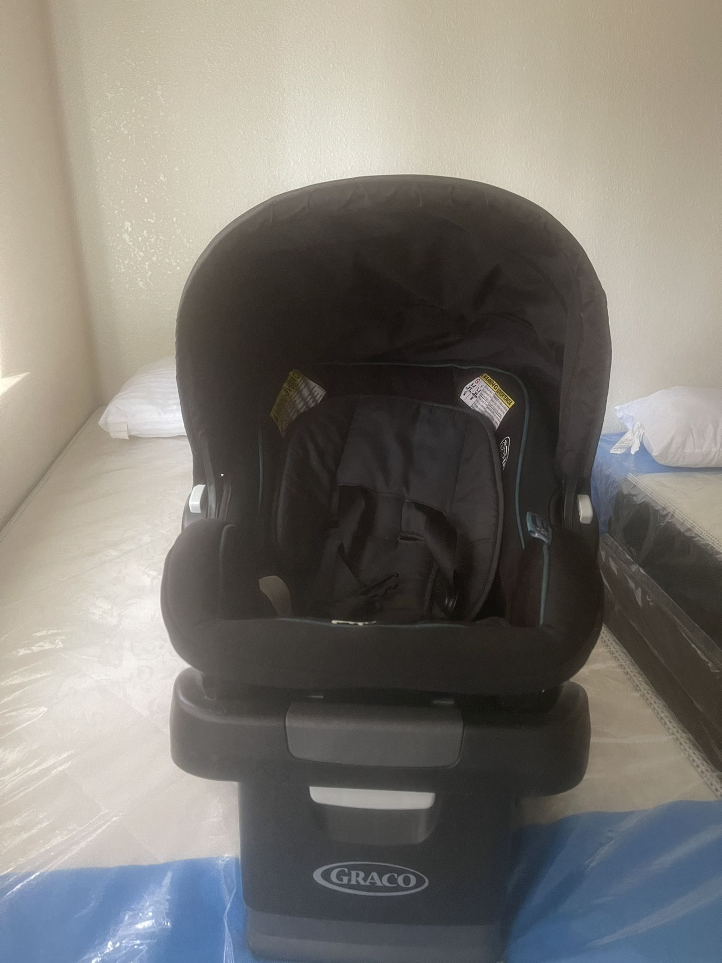 Infant Car seat