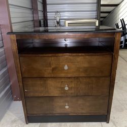 tv Stand/dresser