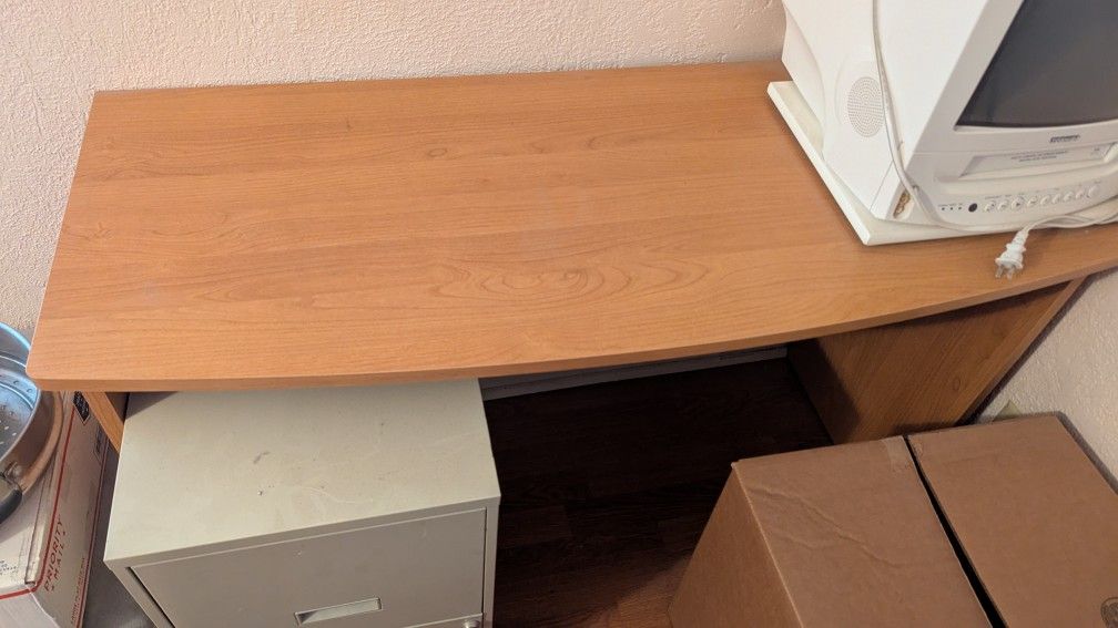 Small Desk (desk only). $20