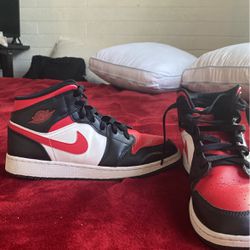 Air Jordan’s Size 7y 