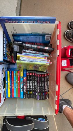 Bulk kids books.