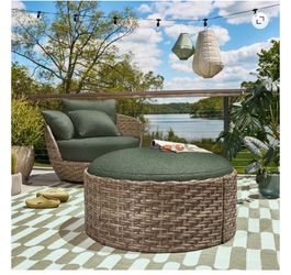 Outdoor wicker